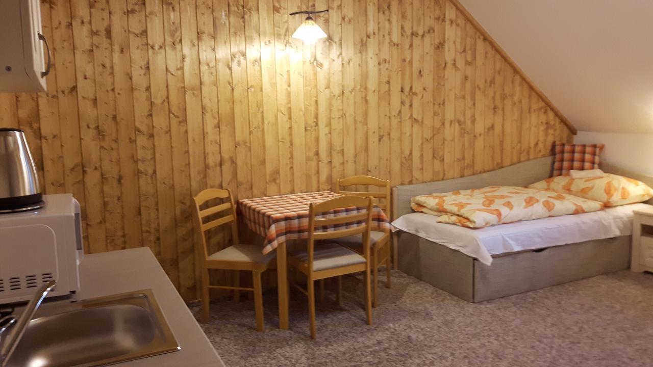 Chata U Tri Sluk Modrava Buitenkant foto